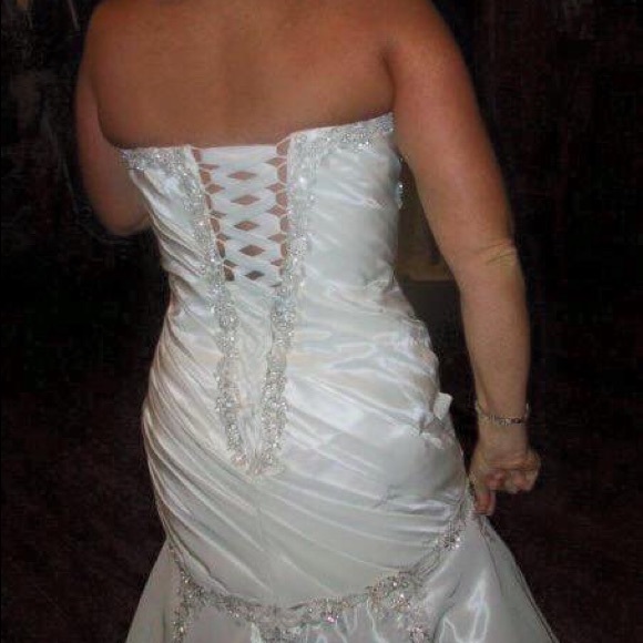 Mia Solano Couture  Wedding Dress - Picture 1 of 8